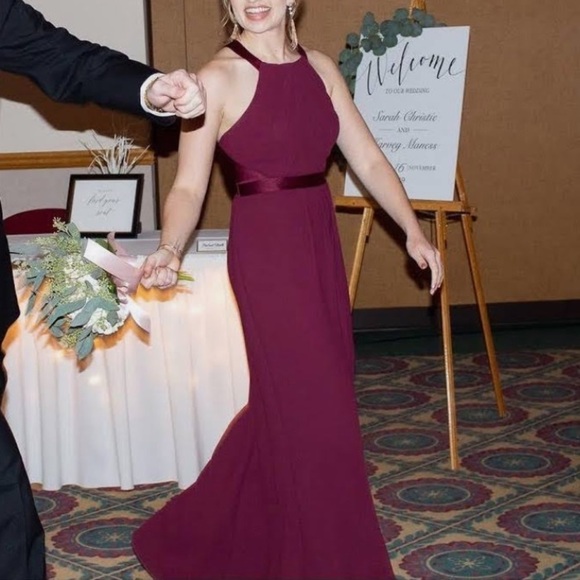 NWT White by Vera Wang Pleated Cross Back Halter Maxi Dress Wine - Picture 3 of 9